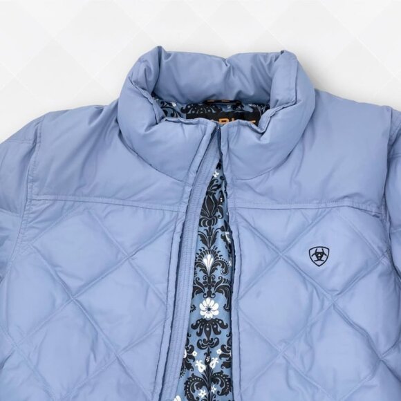 💙 Ariat Puffer Quilted Jacket – Size M – In Excellent Condition! - Picture 3 of 5